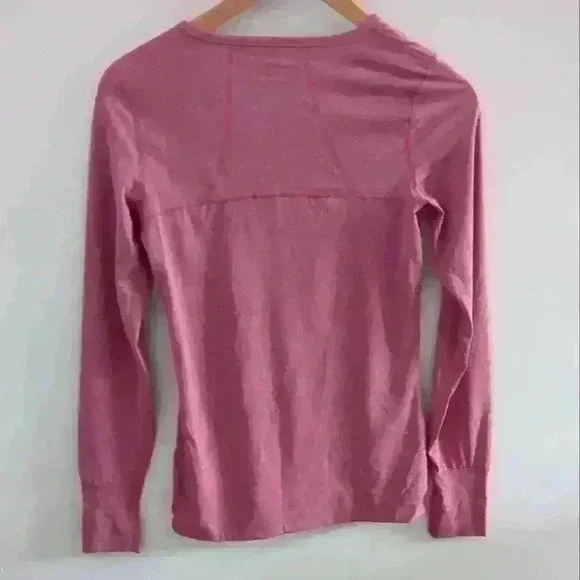 NOMIS | Women's  Pink Stretchy Fitted Activewear Long Sleeved Shirt - Picture 4 of 4